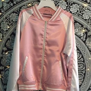 ✨BRANDY MELVILLE SILK PINK BOMBER JACKET✨